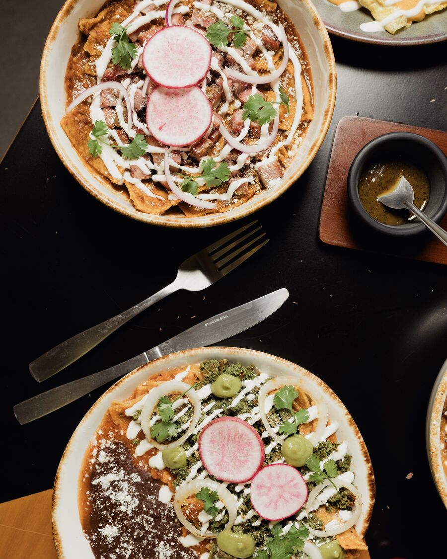 Platillo Chill-Akil con ingredientes Yucatecos